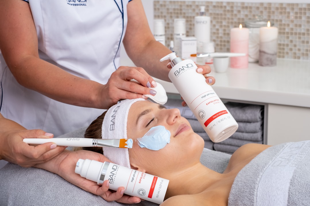 Glycolic Peel Salt Lake City: 4 Skin Types It Helps